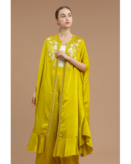 Illuna Embellished Silk Set in Empire Lime